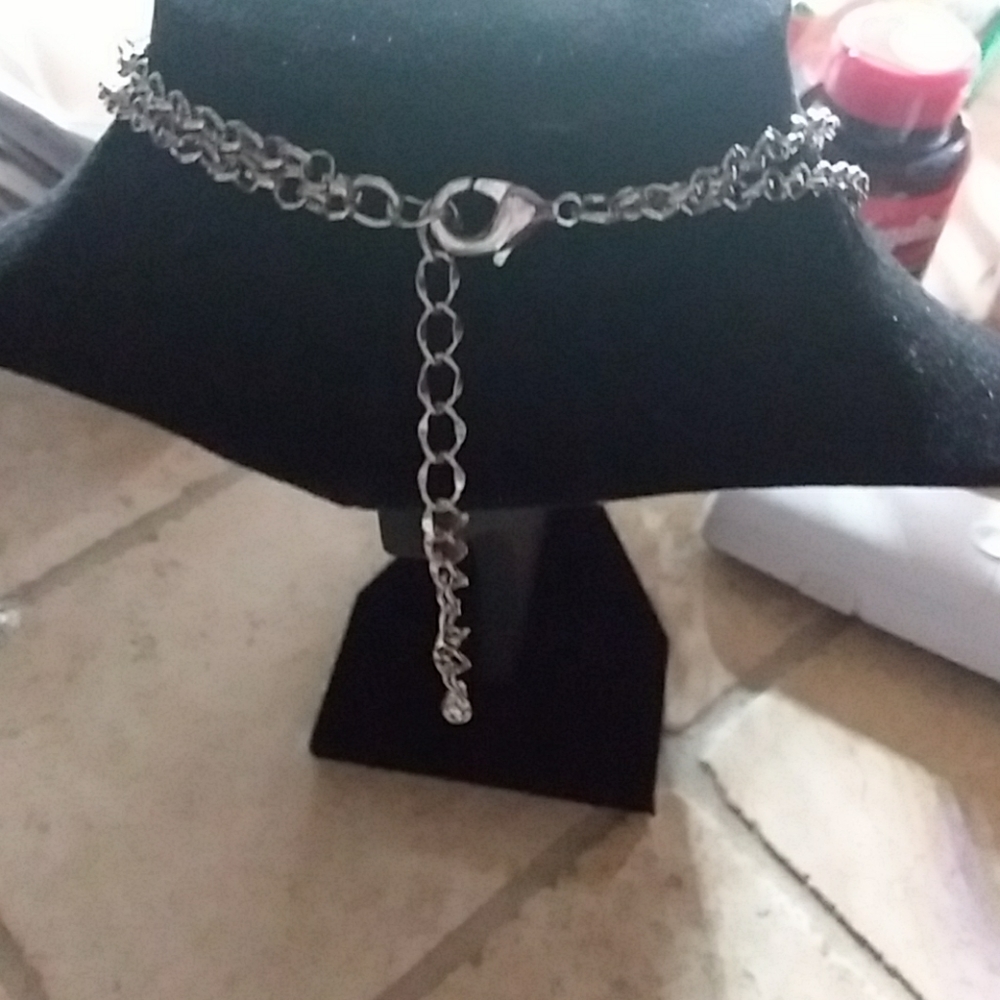 Necklace - Picture 2 of 2